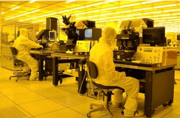 A look inside the Inorganic Cleanroom, Marcus Nanotechnology…